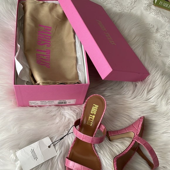 ⭐️HP! Paris Texas two strap pink mule - Picture 8 of 9